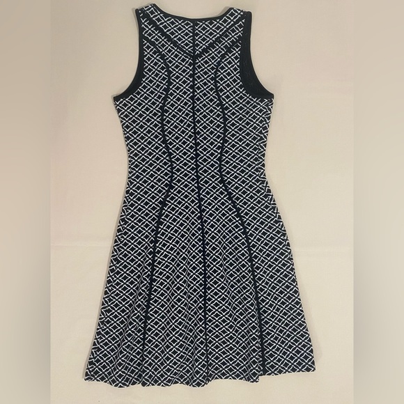Mossimo striking sleeveless dress - Picture 4 of 9
